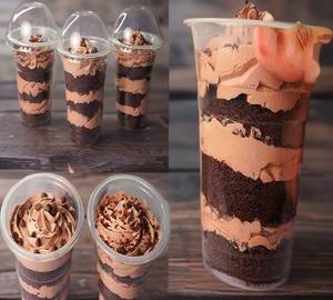 Chocolate glasses desert