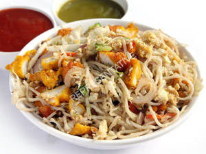 Schezwan Chicken Noodles