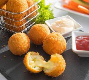 Potato cheese ball