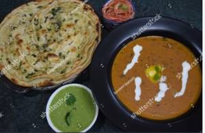 Dal Makhani with 1 Lachha Paratha