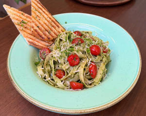 Pesto Verde Fettuccine