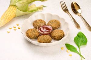 Palak Makkai Tikki (5 pcs)