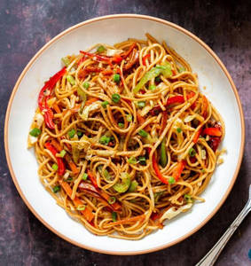 Chilly Garlic Chicken Noodles