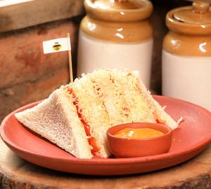 Tomato & Cheese Sandwich