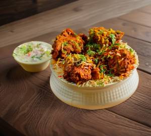 Chicken Biryani Hyderabadi With Raita ( 2box, Serve 2)approx 800-1kg