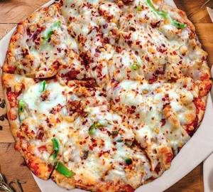 Mexican veg deluxe pizza