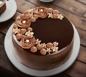 Dark chocolate cake with candle free