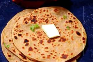 Chesse chilli paratha
