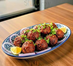 Veg manchurian dry