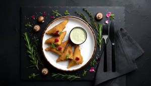 Mutton Keema Samosa (5 Pcs)