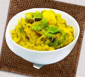 3 chapati with aloo masala