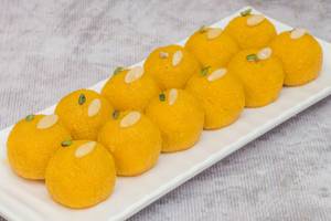Boodi Laddu( sada)
