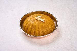 Desi Ghee Moong Dal Halwa (120 g)