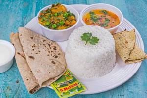 Sada Veg Desi Ghee Thali