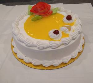 Eggless Pineapple Cake 