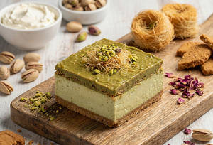 Kunafa Cheesecake