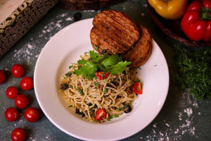 Non-veg Spaghetti Aglio E Olio (olive Oil Based Sauce)