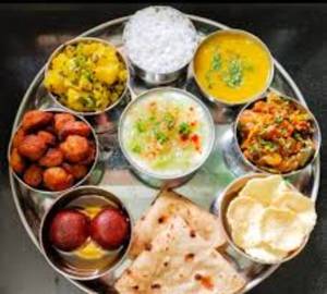 Flavours Of Punjabi - Full Thali