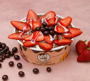 Strawberry Swiss Milk Chocolate Cake Bowl