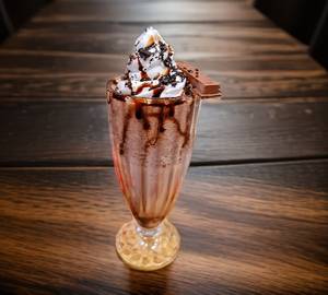 Kit Kat Shake
