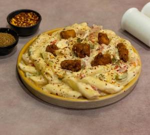 White Sauce Chicken Pasta