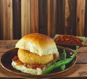 Classic Vada Pav