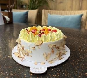 Eggless Fresh Fruit Cake [1 Kg]