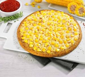 Cheese corn pizza