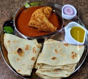 Chicken curry roti