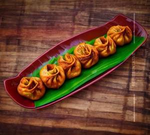 Peri peri momos [veg]                                                          