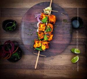 Paneer Peshaveri Tikka