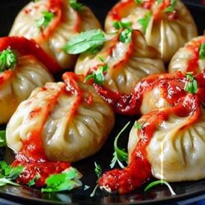Schezwan momos [paneer]     