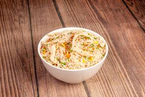 Burnt Garlic Chicken Fried Rice