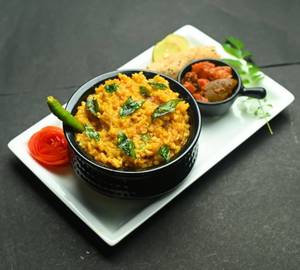 Sada Khichdi [Serves 1]