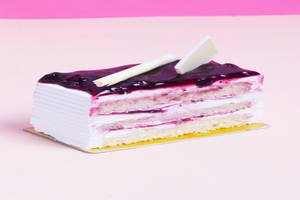 Blueberry Cream Pastry