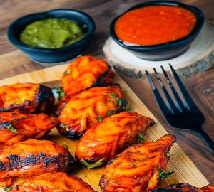 Paneer Tandoori Momos