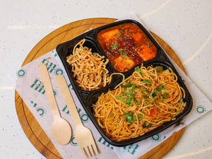 Veg Hot Garlic With Noodles