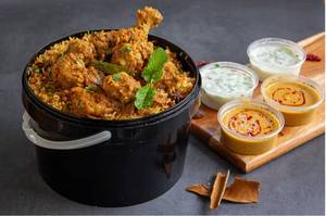 Chicken Bucket Biryani Party Pack (20 pieces)
