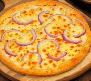 Onion pizza