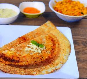 Paneer onion dosa