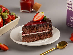 Strawberry Chocolate Pastry