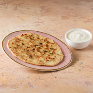 Dal Parantha With Curd