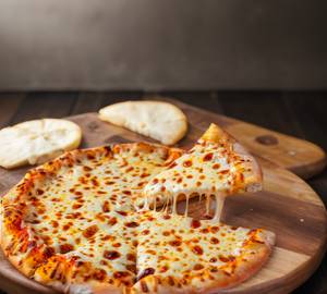 Cheese delight pizza
