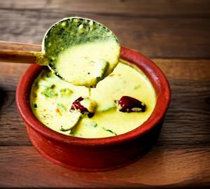 Vendakkai moor kuzhambu [450 ml]