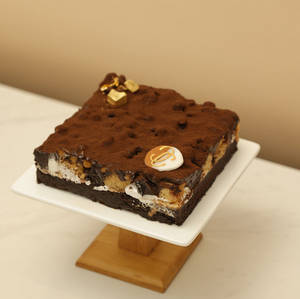 Galaxy Bar Blast Cake (eggless)