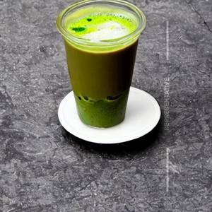 Iced matcha latte