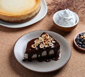 Dark Chocolate & Roasted Hazelnuts Cheesecake - Small