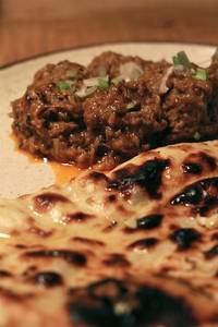 Butter Naan & Mutton Kassa