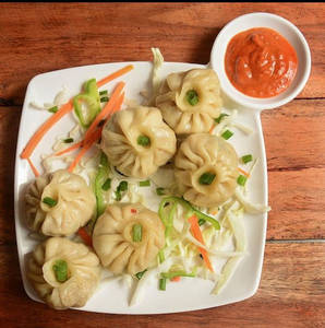 Veg Steamed Momos