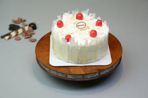White Forest Cake